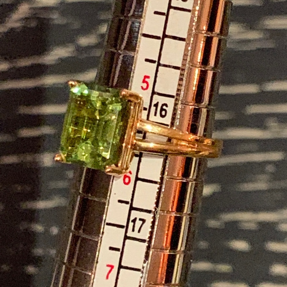 Imitation Peridot Yellow Tone Fashion Ring - Picture 5 of 7